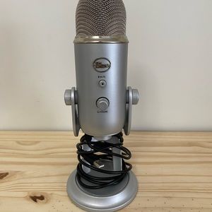Blue Yeti USB Microphone